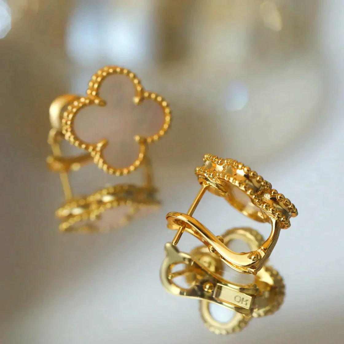 Clover Medium 1 Motifs  White Mop Stud Earrings – LUX VERSE Luxury Designer Fashion Outlet