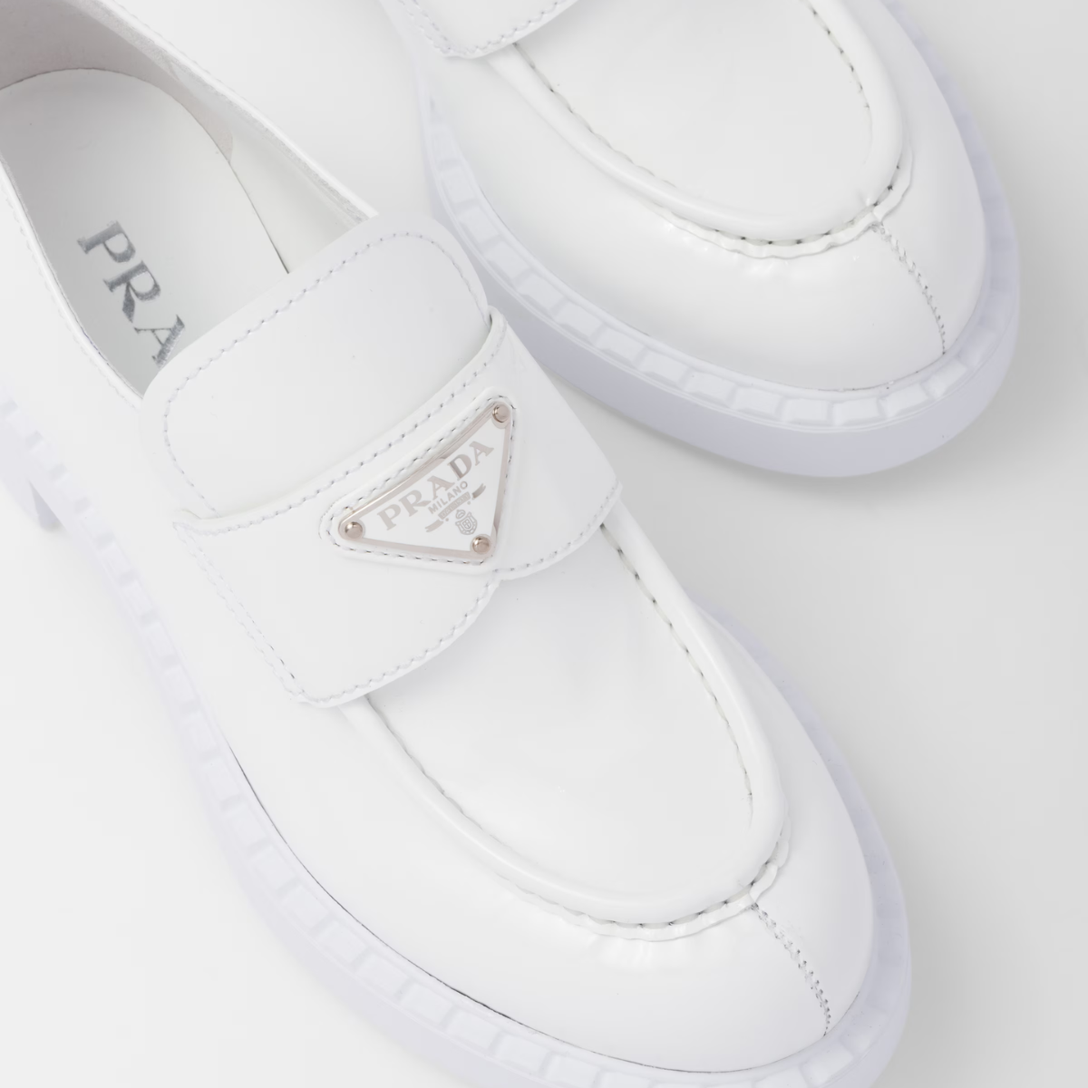 patent leather loafers – these loafers reinterprets the classic ones with a chunky design emphasized by the – LUX VERSE Luxury Designer Fashion Outlet