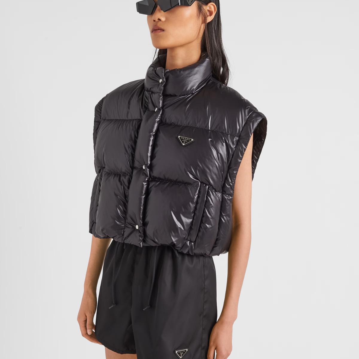 Re-Nylon cropped convertible down jacket – cropped fit Goose-down padding Stand-up collar Detachable sleeves Elasticized cuffs – LUX VERSE Luxury Designer Fashion Outlet