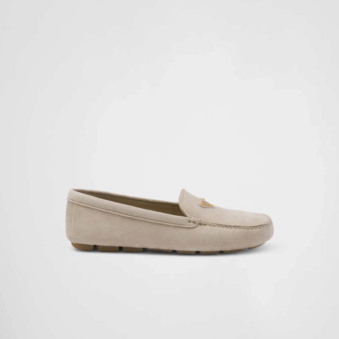Suede driving loafers – the elegant and comfortable style made of suede leather is characterized by – LUX VERSE Luxury Designer Fashion Outlet