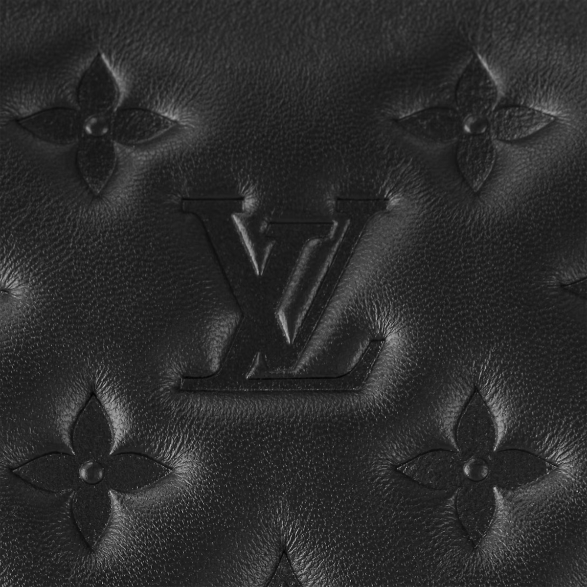 Coussin BB Monogram Pattern – a chunky gold-color chain and a thin leather strap, both removable, enable different – LUX VERSE Luxury Designer Fashion Outlet