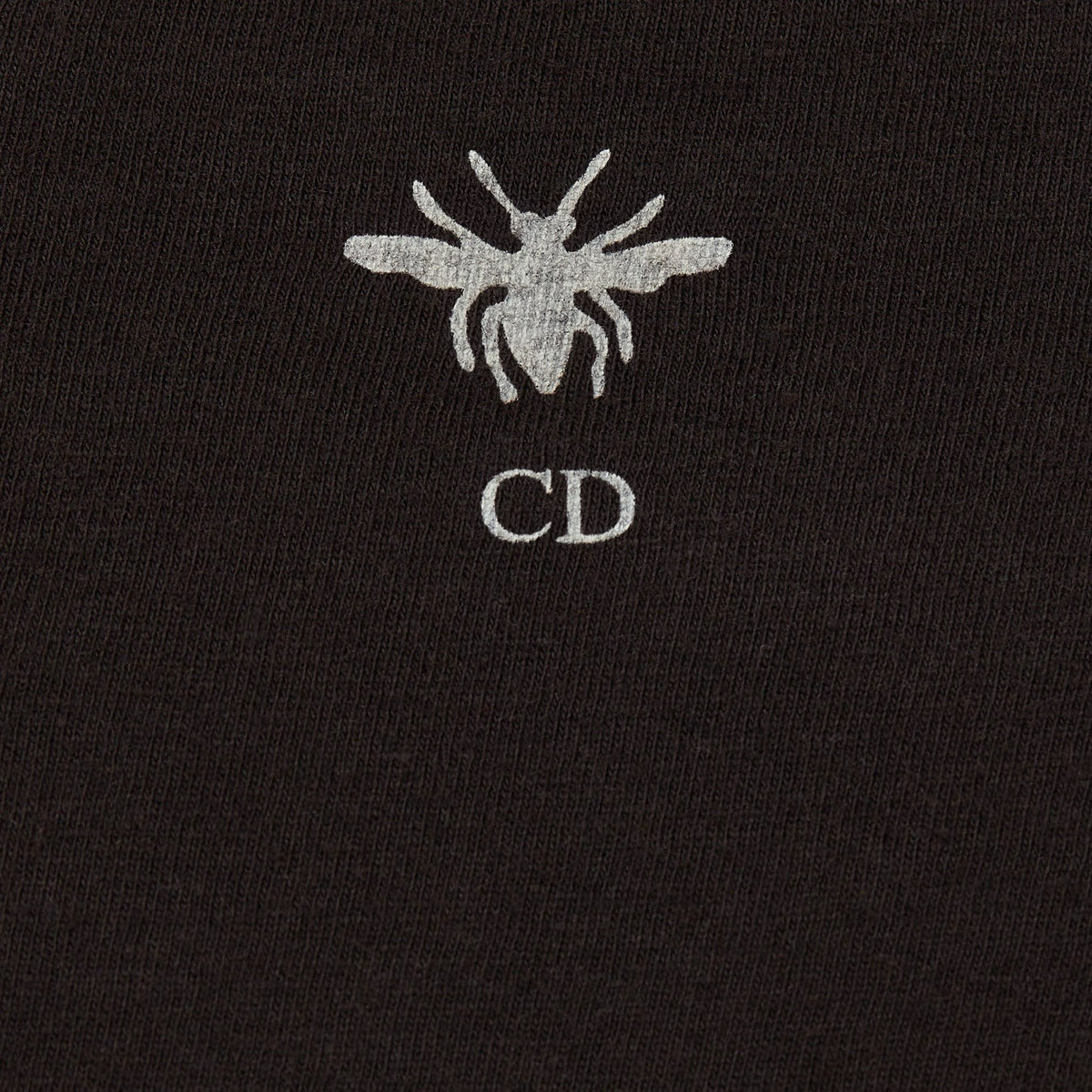 J'Adior 8 T-Shirt – the black T-shirt showcases the J'Adior 8 lettering, in reference to Christian – LUX VERSE Luxury Designer Fashion Outlet