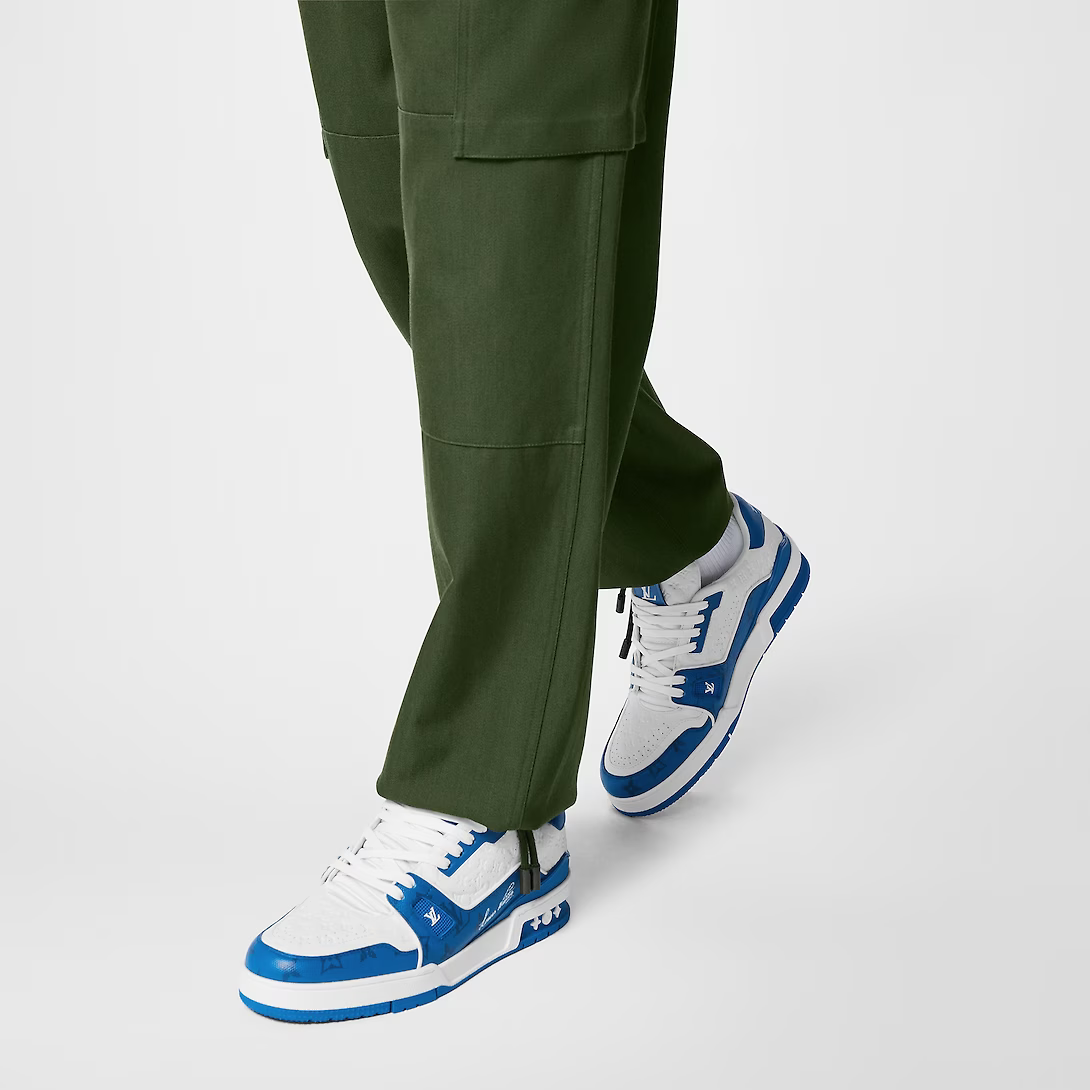 Trainer Iconic Sneaker – designed by Virgil Abloh, this iconic model was inspired by vintage basketball – LUX VERSE Luxury Designer Fashion Outlet