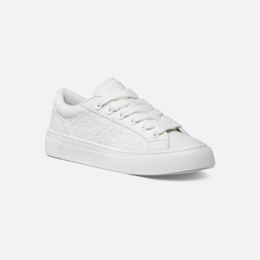 B33 Sneaker Leather – the B33 sneaker reframes the timeless tennis shoe with a play on volume in a modern – LUX VERSE Luxury Designer Fashion Outlet
