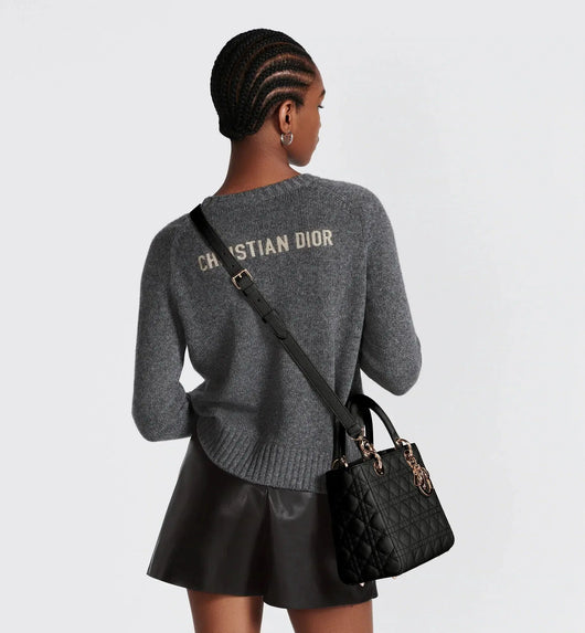 Classic Leather Shoulder Bags For Women - Luxury Designer Outlet