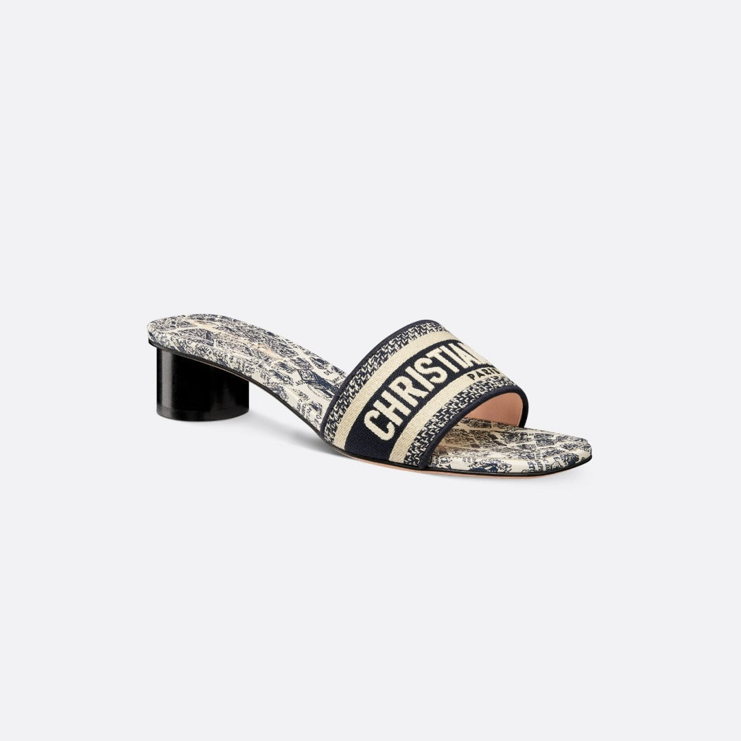 Knitted Beach Womens Sandals Slippers – the white and navy blue cotton upper, embroidered with the Christian Paris – LUX VERSE Luxury Designer Fashion Outlet