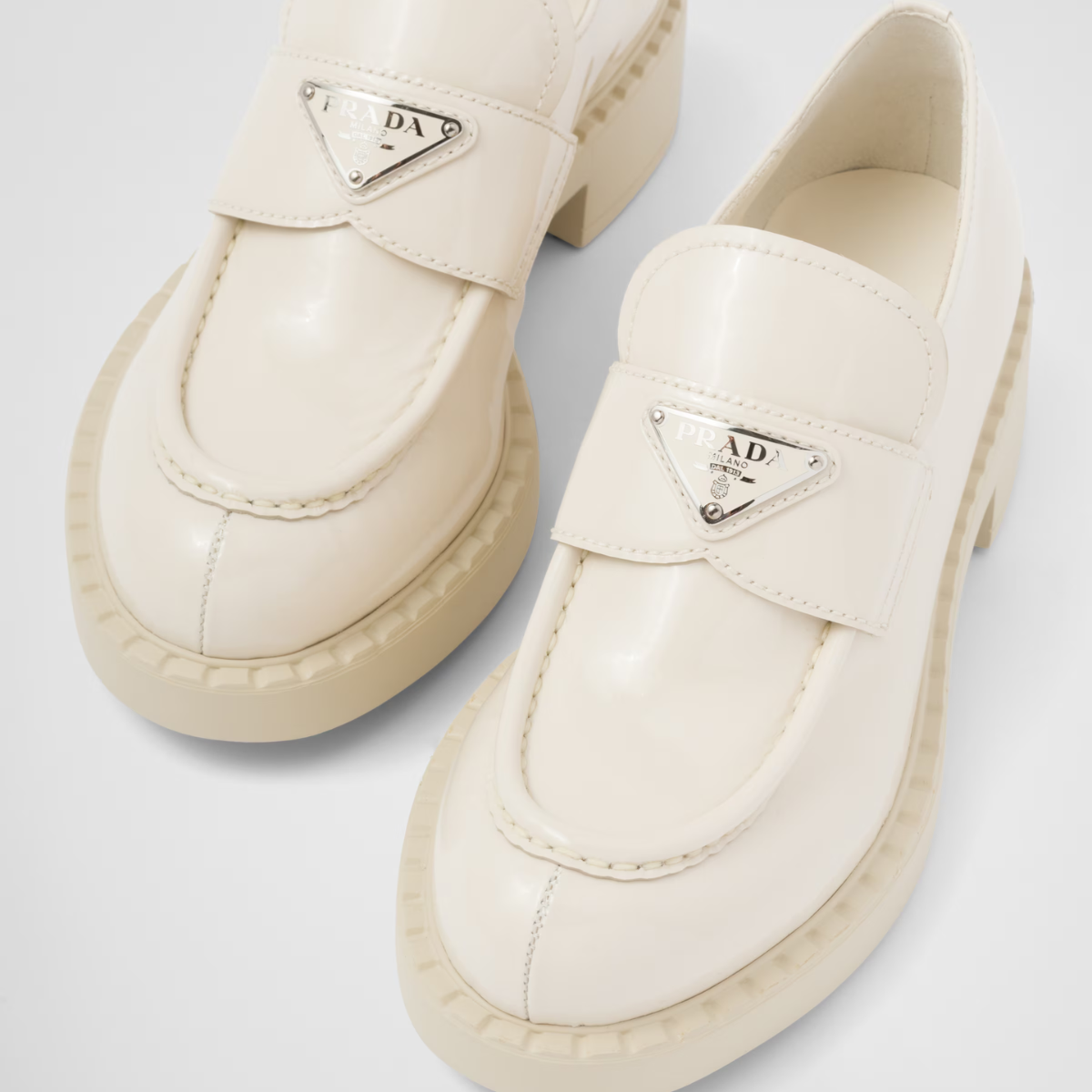patent leather loafers – these loafers reinterprets the classic ones with a chunky design emphasized by the – LUX VERSE Luxury Designer Fashion Outlet