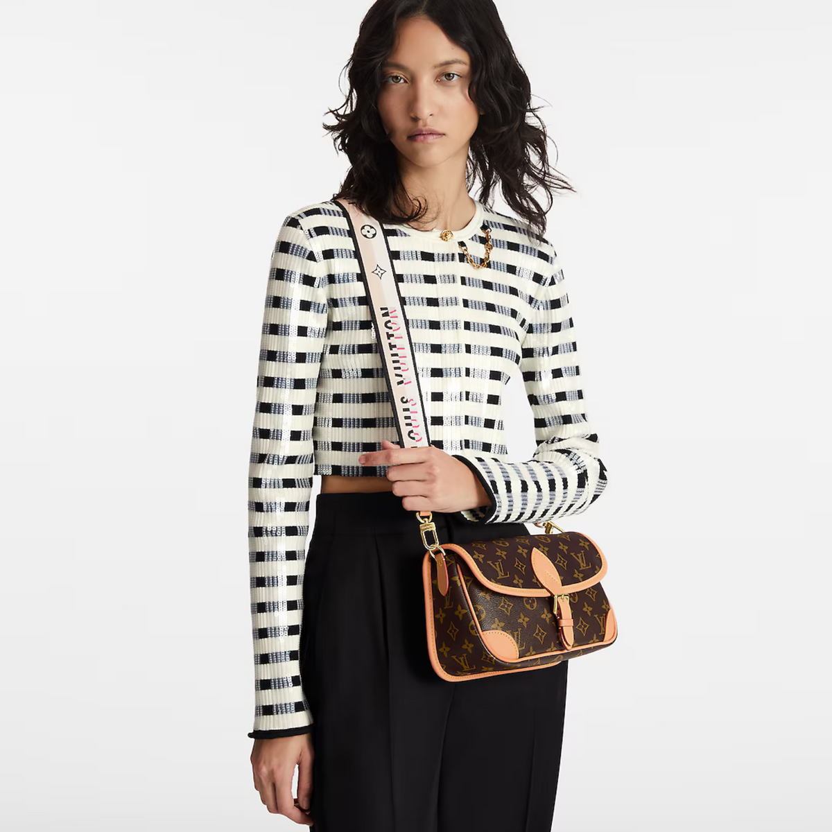 Diane – the exclusive wide jacquard strap reverses from a bold signature to a subtle – LUX VERSE Luxury Designer Fashion Outlet