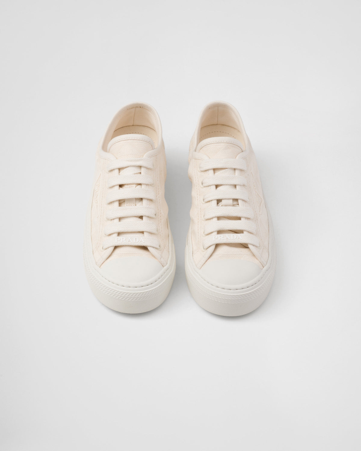 Fabric sporty sneakers – the versatile and casual style characterized by a light rubber sole features – LUX VERSE Luxury Designer Fashion Outlet