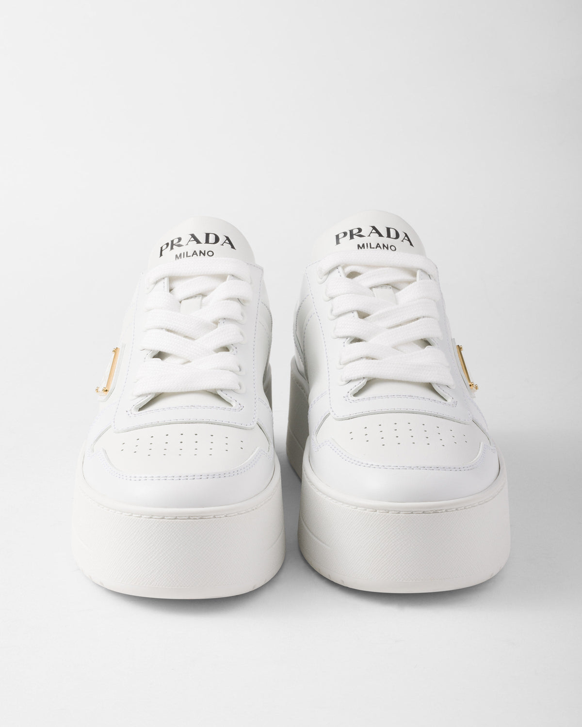 Downtown Bold sneakers – different interpretations of the logo decorate the shoe, completed with the iconic – LUX VERSE Luxury Designer Fashion Outlet