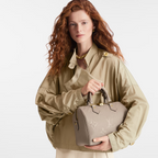 Speedy Bandoulière 25 Tourterelle – its unmistakable lines, Toron handles, engraved padlock, adjustable and detachable – LUX VERSE Luxury Designer Fashion Outlet