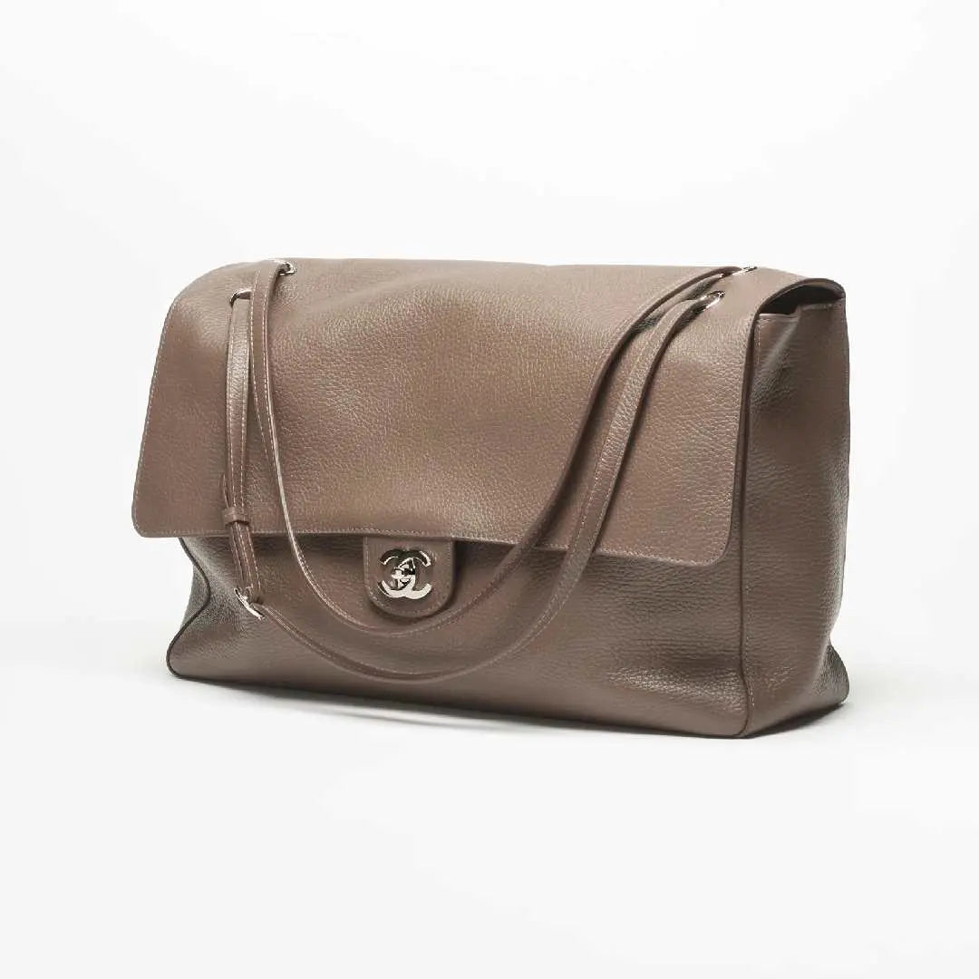 Maxi Flap Bag – imagined as a conversation with Gabrielle , Matthieu Blazy's first collection draws – LUX VERSE Luxury Designer Fashion Outlet