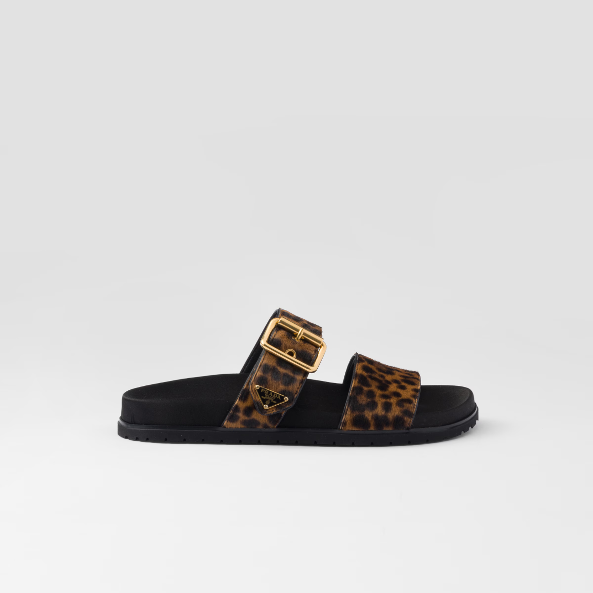 Printed leather Leopard Print slides – these sandals feature a hybrid silhouette that combines sporty details with – LUX VERSE Luxury Designer Fashion Outlet
