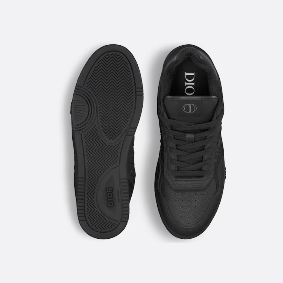 B27 Low-Top Sneaker Leather – crafted in grained calfskin, the style is adorned with tonal Gravity leather panels – LUX VERSE Luxury Designer Fashion Outlet