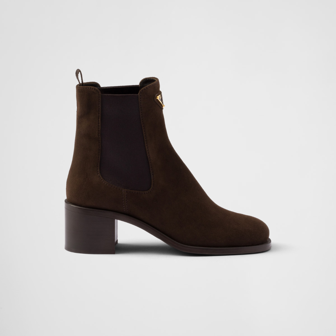 Suede booties – these suede booties have a refined and versatile design with clean lines – LUX VERSE Luxury Designer Fashion Outlet