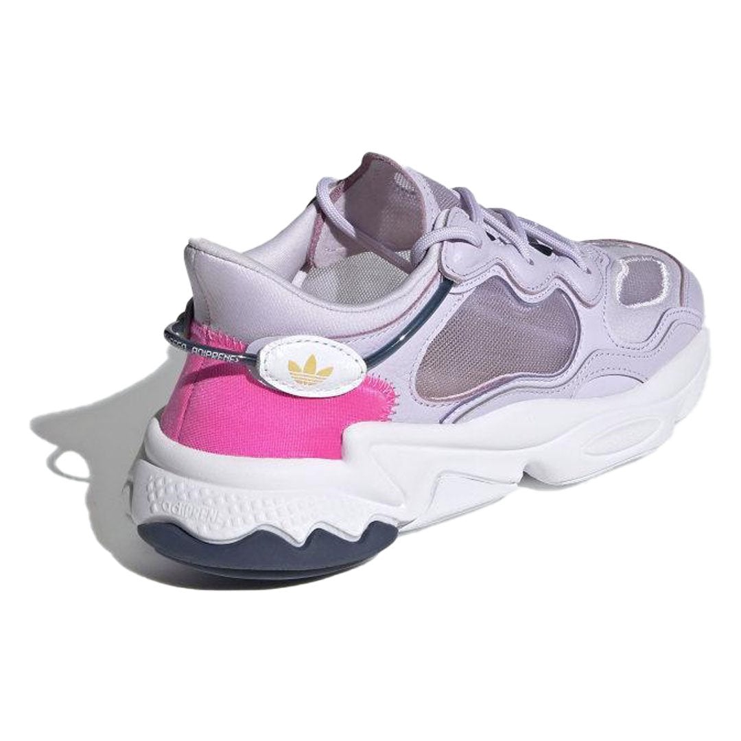 Ozweego Lite – they've been known for it since the '90s with their bold midsole lines and the – LUX VERSE Luxury Designer Fashion Outlet