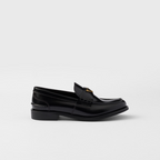 Brushed leather loafers – these loafers with a tapered silhouette are enhanced by the crochet's texture, which – LUX VERSE Luxury Designer Fashion Outlet