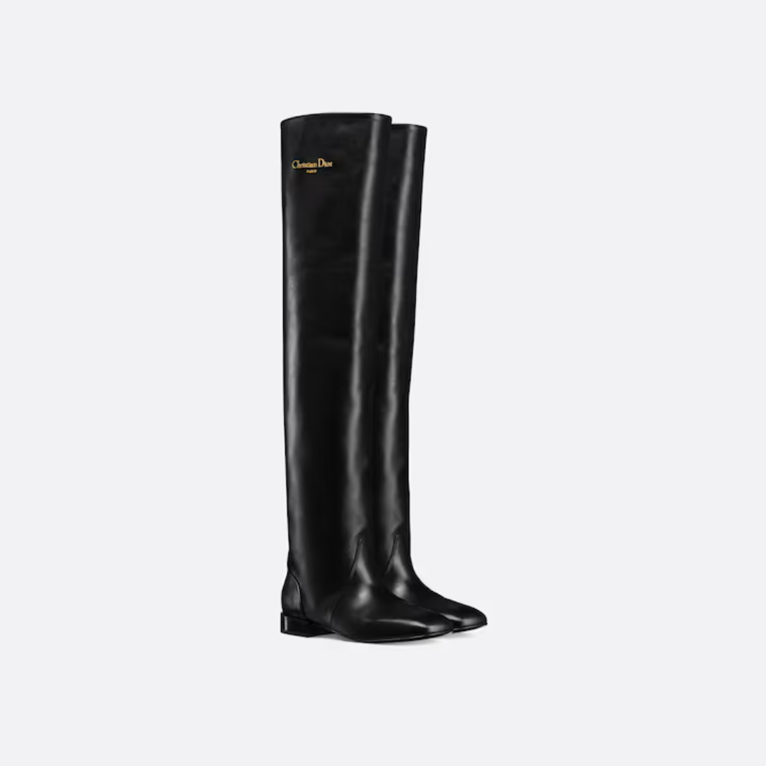 D-Town Thigh Boot – unveiled at the Autumn-Winter 2024-2025 Fashion Show, the new D-Town thigh boot is – LUX VERSE Luxury Designer Fashion Outlet