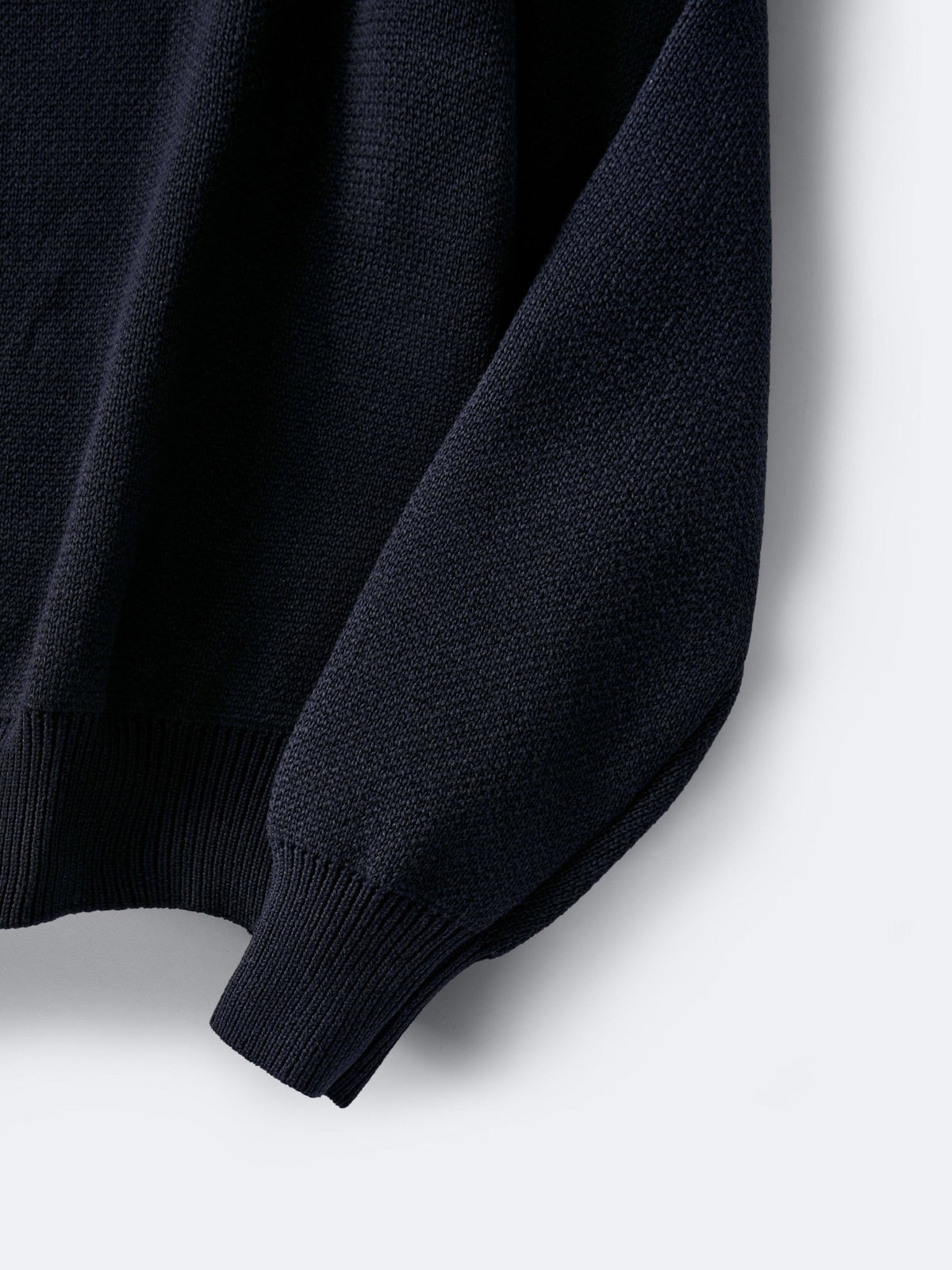 Cremefarbener Wollpullover mit Textlogo, Rundhalsausschnitt – Herren