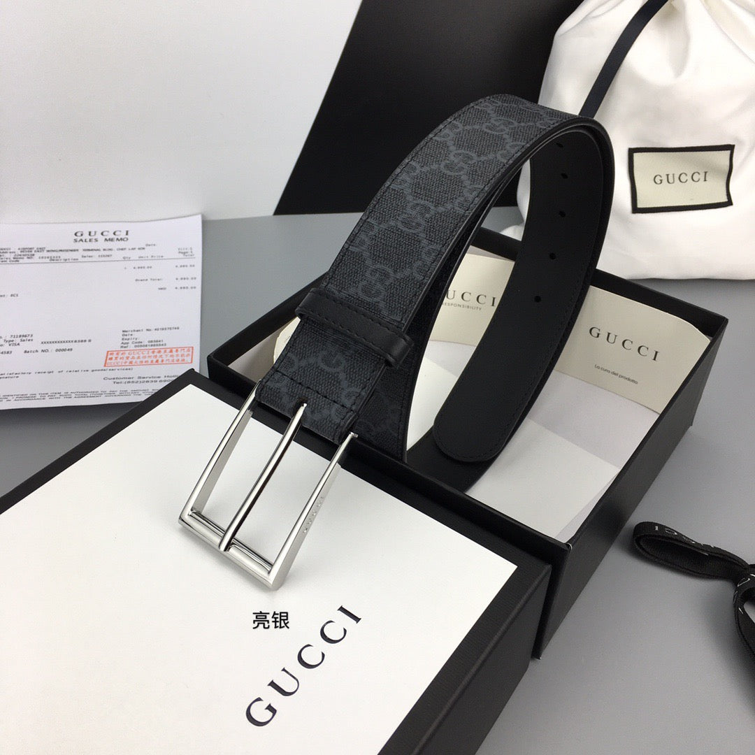 Square Buckle GG Supreme Belt