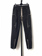 Schwarze Nylon-Cargohose mit Reißverschlussdetails – Herren