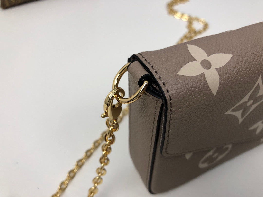Braune Brieftasche