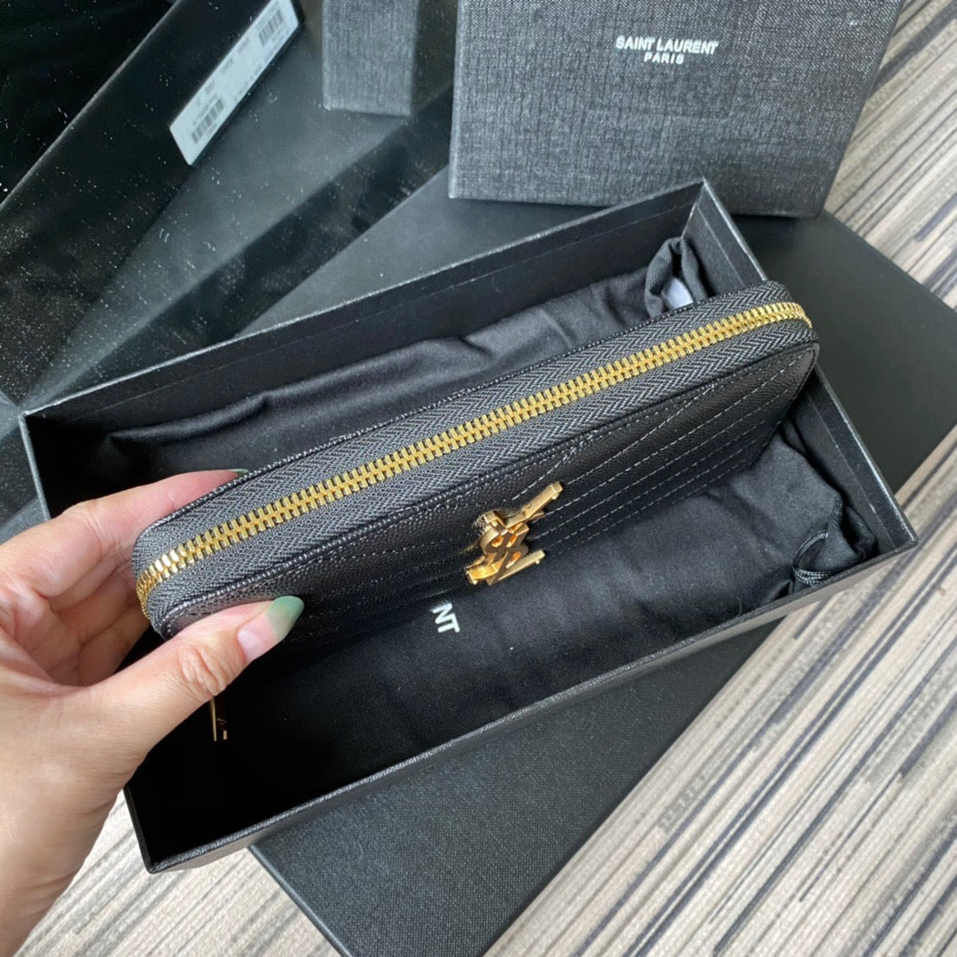 And Black Shoulder Bag
