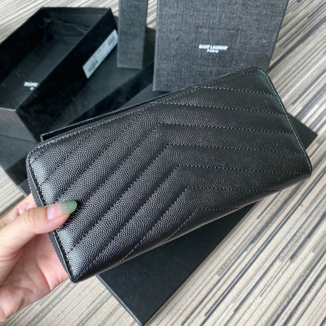 And Black Shoulder Bag