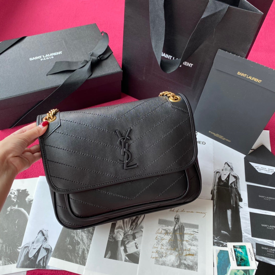 Niki Grained Flap Shoulder Bag