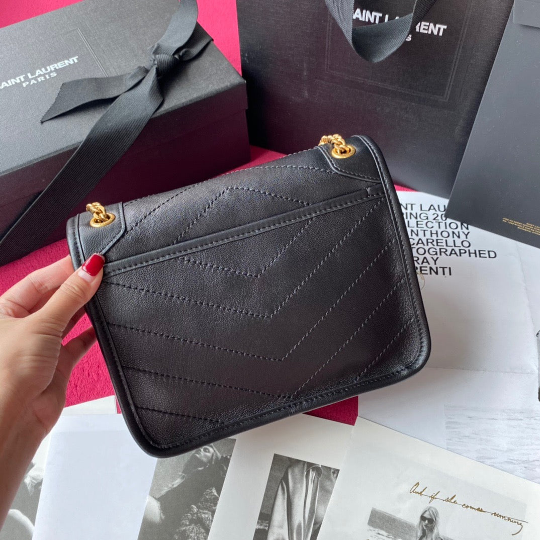 Niki Small Shoulder Bag