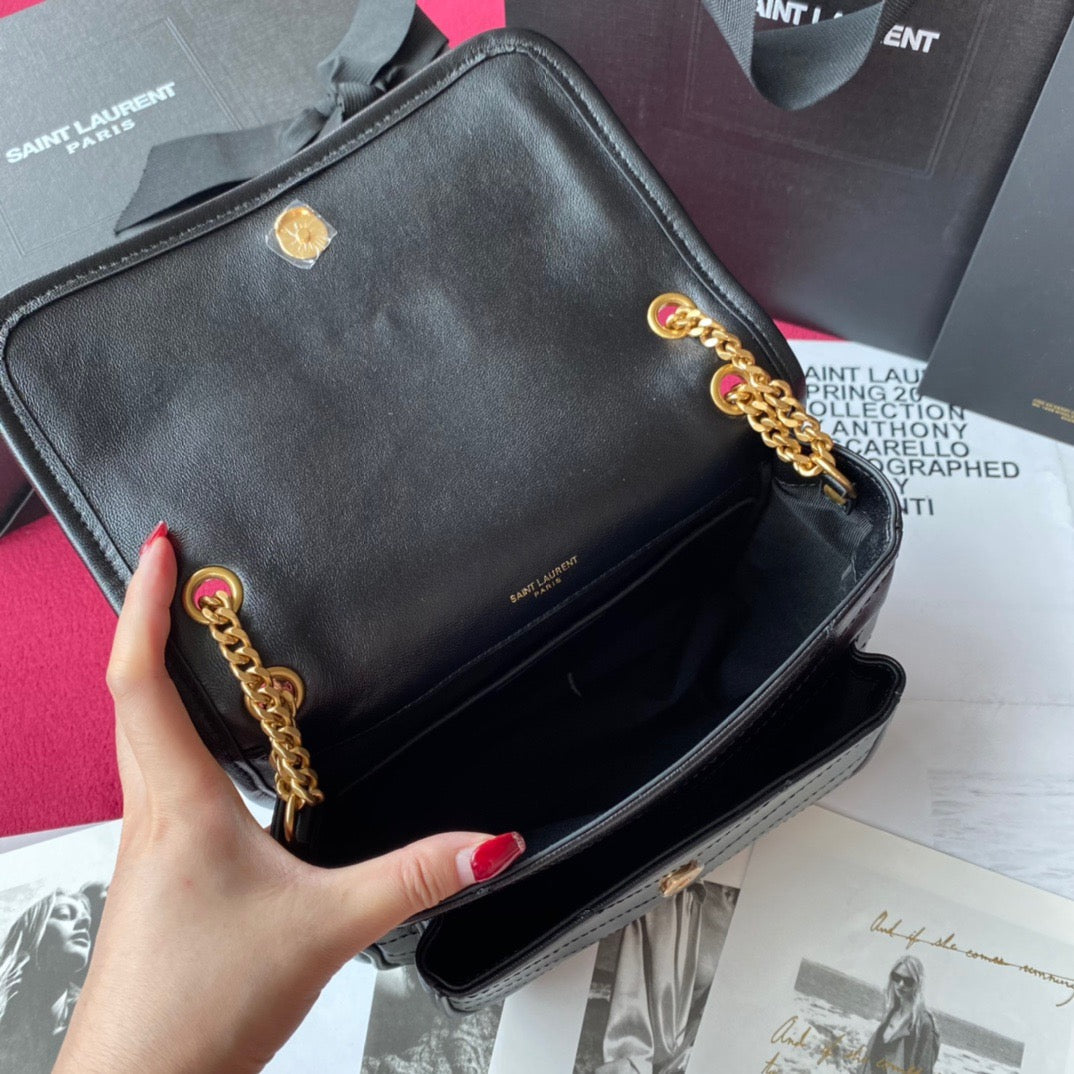 Niki Small Shoulder Bag