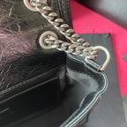 Niki geraffte Schultertasche