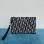 Mehrfarbige Clutch