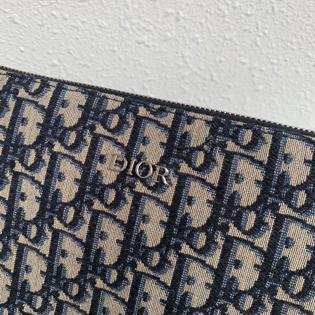 Multicolour Clutch