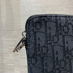 Mehrfarbige Clutch