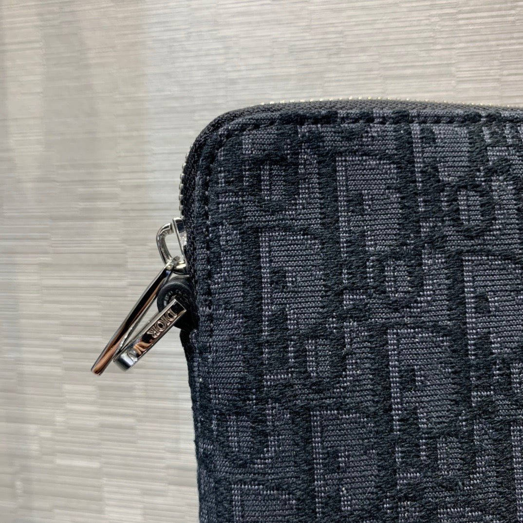 Mehrfarbige Clutch