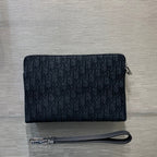 Mehrfarbige Clutch