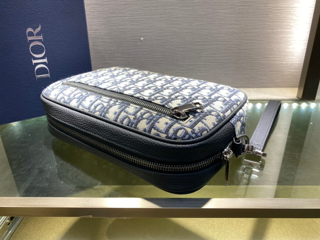 Multicolour Clutch