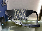Mehrfarbige Gürteltasche