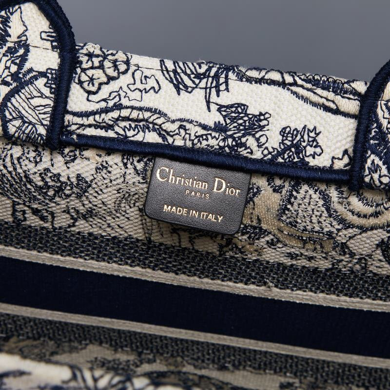 Mehrfarbige Tragetasche