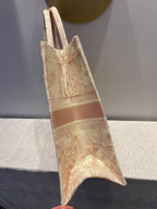 Mehrfarbige Tragetasche