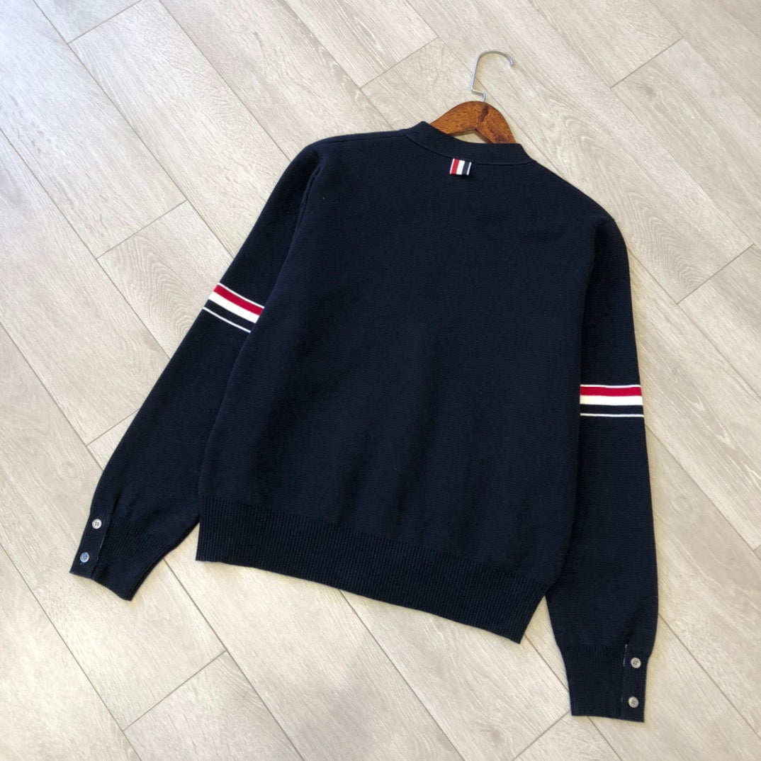 Marineblauer Cardigan mit Ärmelstreifen aus Wolle – Herren