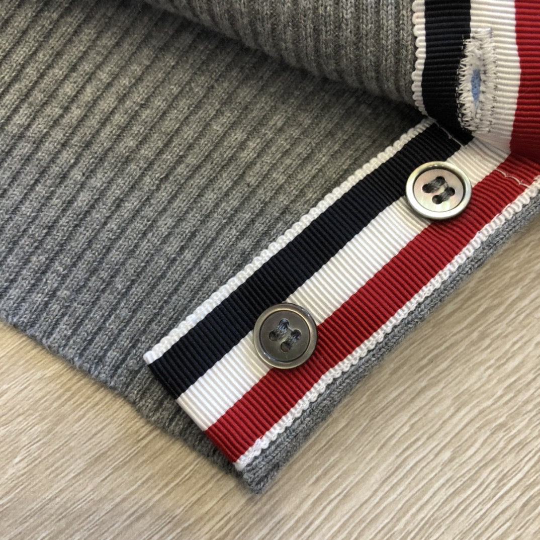 Marineblauer Cardigan mit Ärmelstreifen aus Wolle – Herren