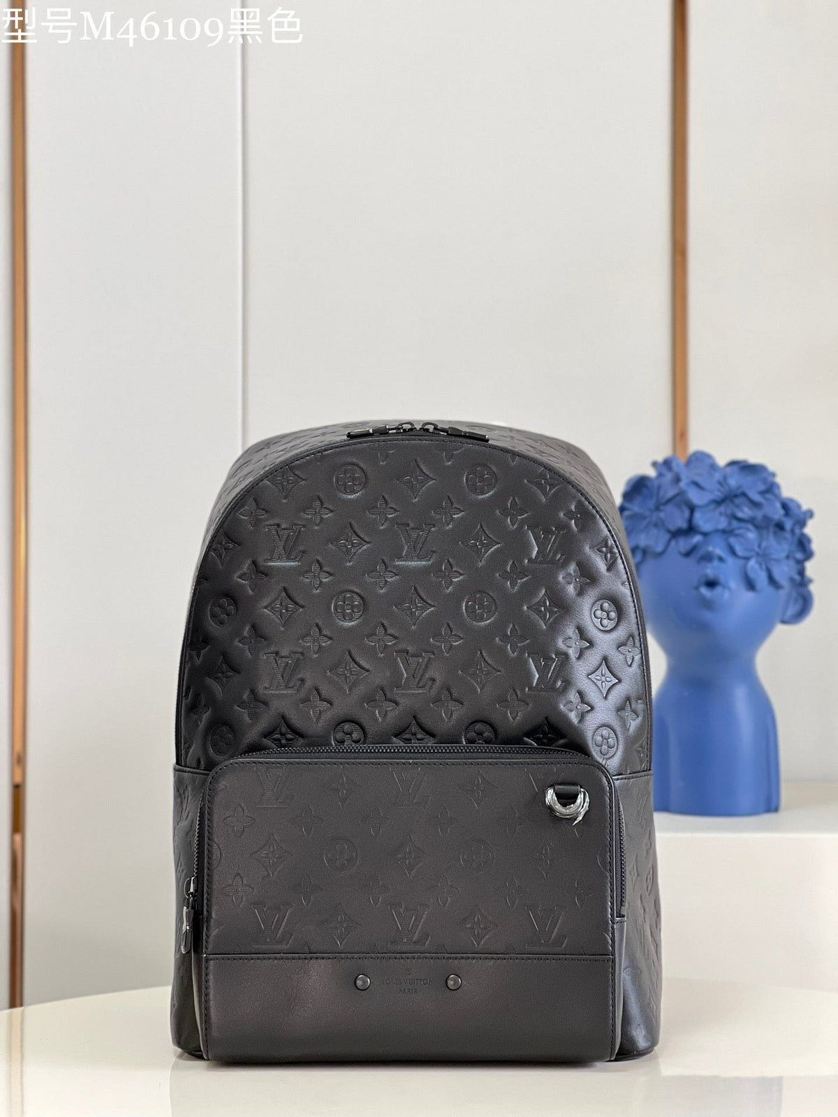Schwarz-grauer Rucksack