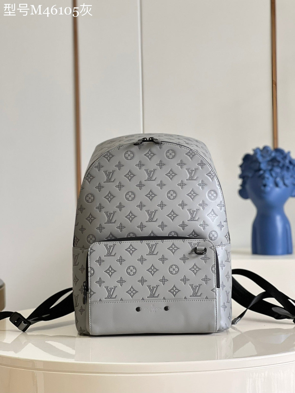 Schwarz-grauer Rucksack