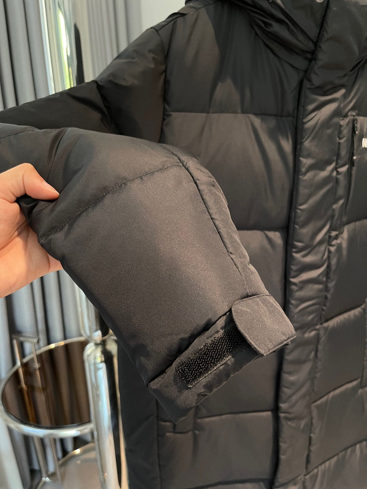 Weißer und brauner Parka – Herren