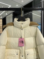 Weiß-rote Pufferjacke für Herren
