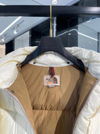 Weiß-rote Pufferjacke für Herren