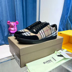 Schwarzer Canvas-Sneaker mit Karomuster – Herren