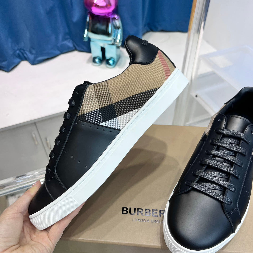 Schwarze Leder-Low-Top-Sneaker mit Kontrastsohle – Herren